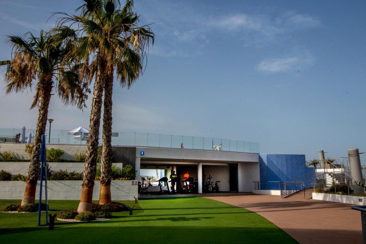 Infinity Luxury Sea View Apartment With Private Garden Arenales del Sol Exteriör bild