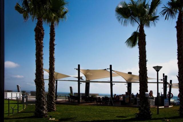 Infinity Luxury Sea View Apartment With Private Garden Arenales del Sol Exteriör bild